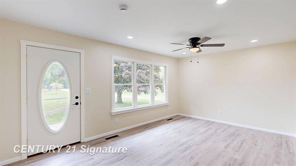 Flushing Twp, MI 48433,7385 Gillette Road