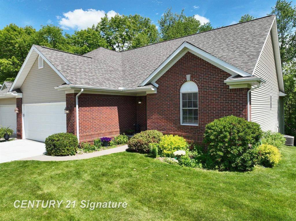 Fenton Twp, MI 48451,5505 Hidden Oaks Circle