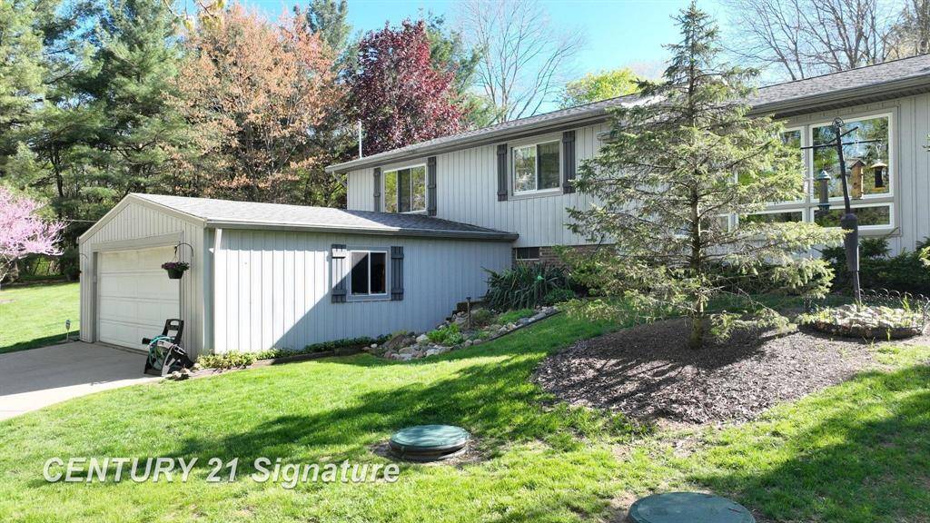 Flushing Twp, MI 48433,8285 Seymour Road