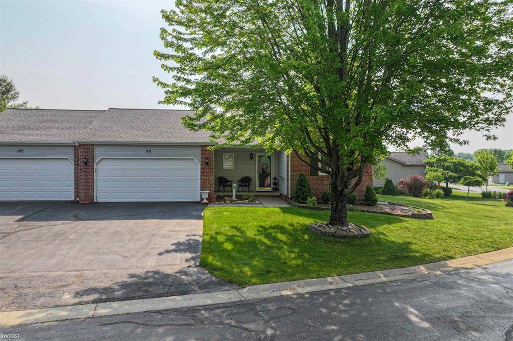 Fenton Twp, MI 48430,1273 Crystal Pointe Circle