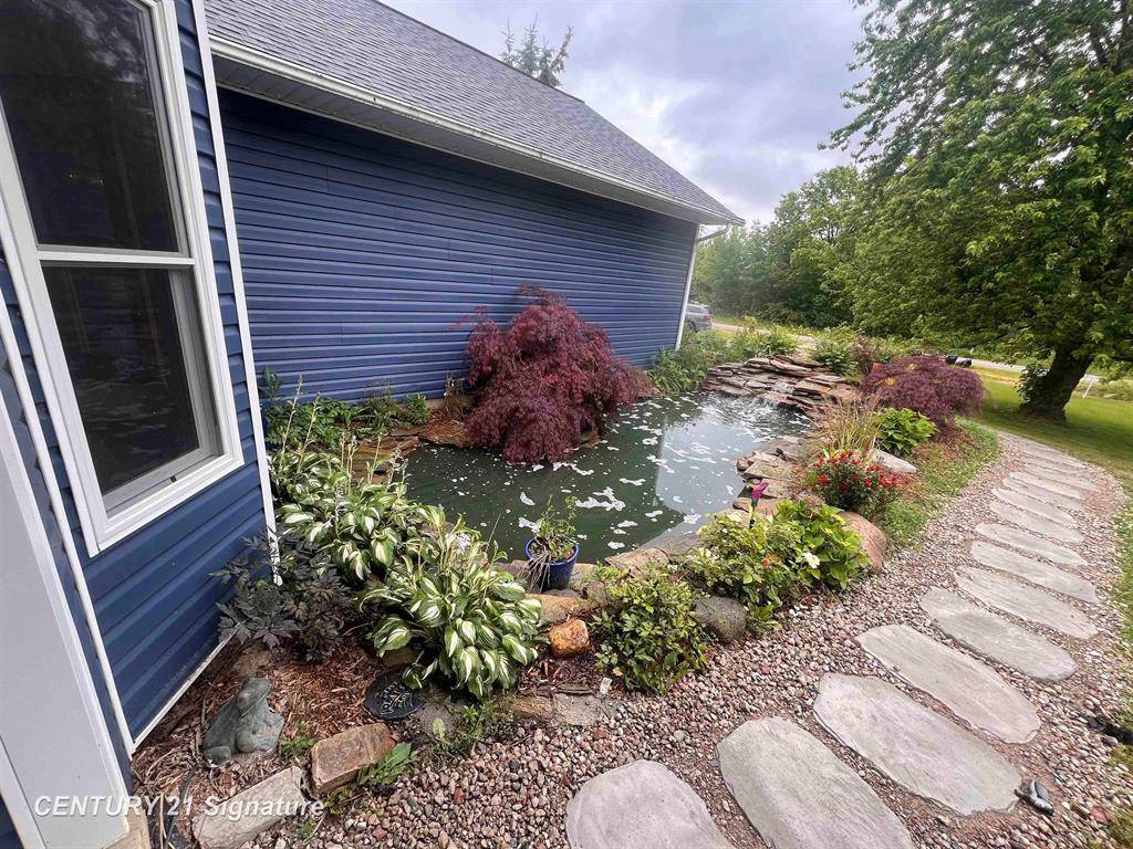 Fenton Twp, MI 48473,6399 W Ray Road