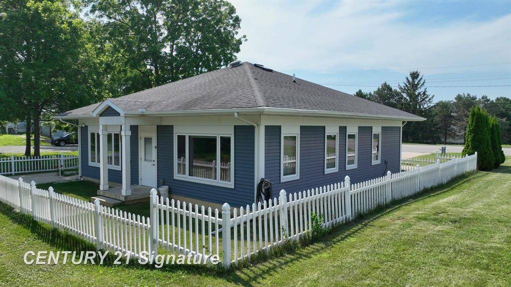 Burton, MI 48529,1441 E maple Avenue