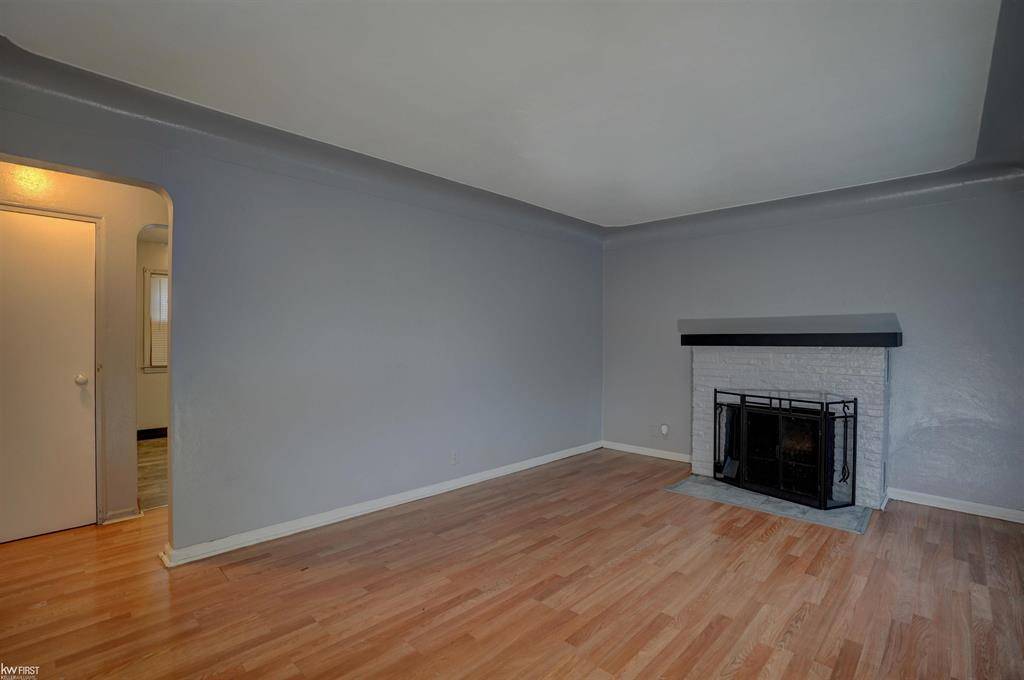 Flint Twp, MI 48505,5302 Susan Street