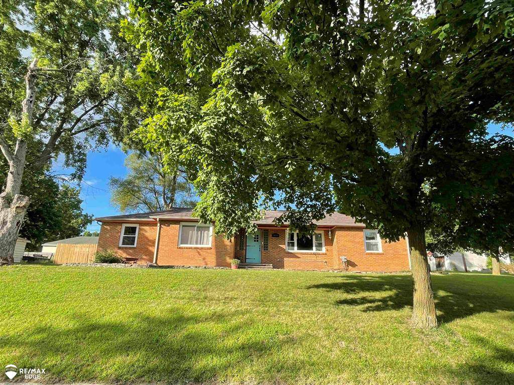 Vassar, MI 48768,804 Saginaw Street