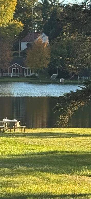 Tyrone Twp, MI 48430,11030 White Lake Road