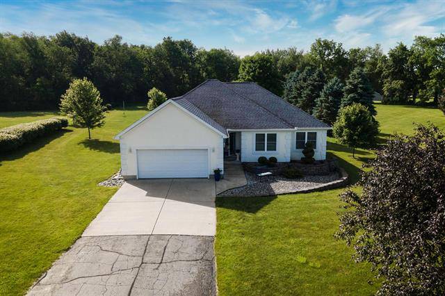 Jonesville, MI 49250,1441 Red Clover Hills Drive