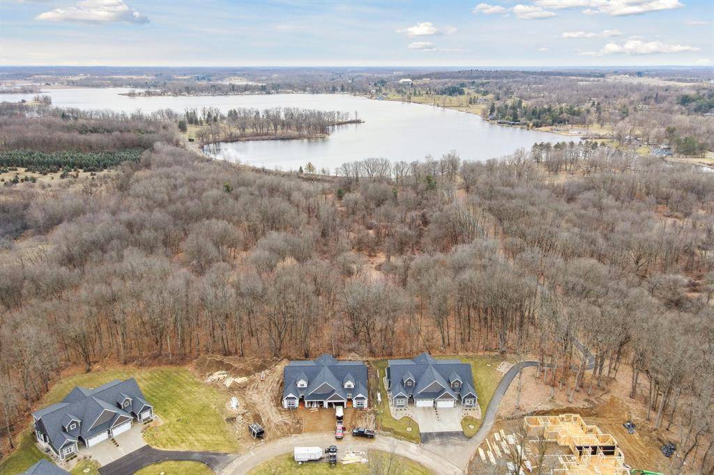 Hillsdale Twp, MI 49242,1140 Lochaven Circle 10B