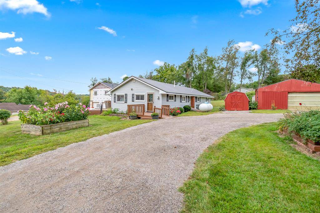 Hillsdale, MI 49242,7260 N Lakeview Drive