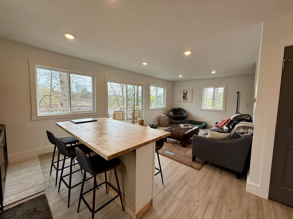 Somerset Twp, MI 49233,10911 Woodbrook Drive