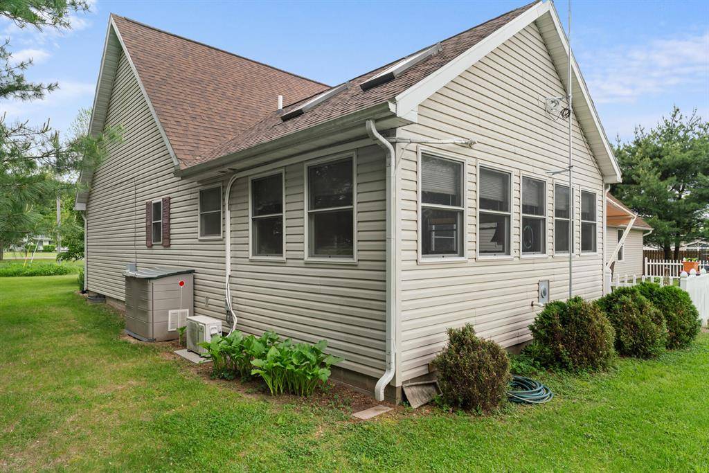 Jonesville, MI 49250,336 Jonesville Road