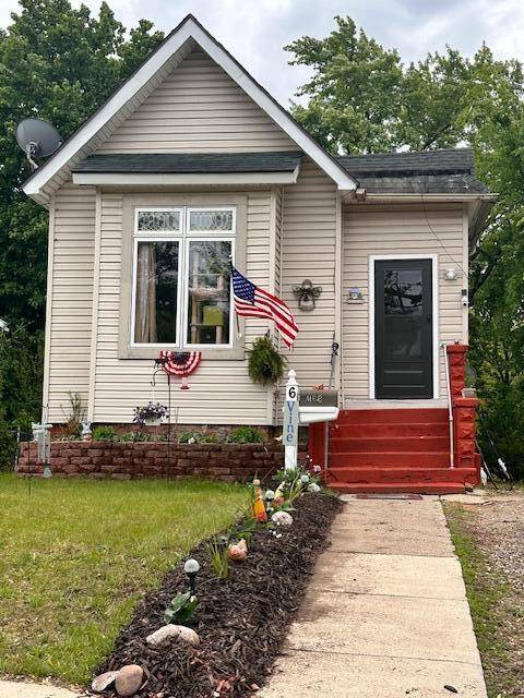 Hillsdale, MI 49242,6 Vine Street
