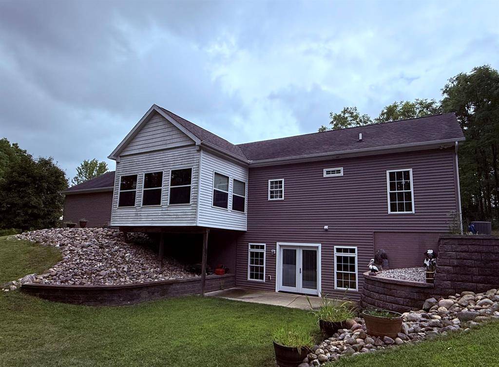 Somerset Twp, MI 49249,10290 Shady Oaks Shores