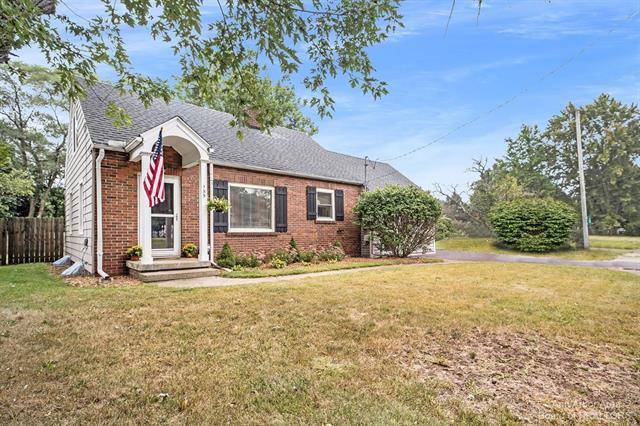 Grass Lake Vlg, MI 49240,155 East Avenue