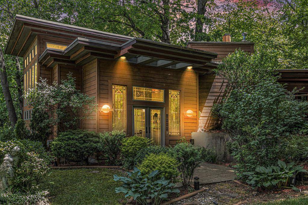 Leoni Twp, MI 49201,6888 Ann Arbor Road