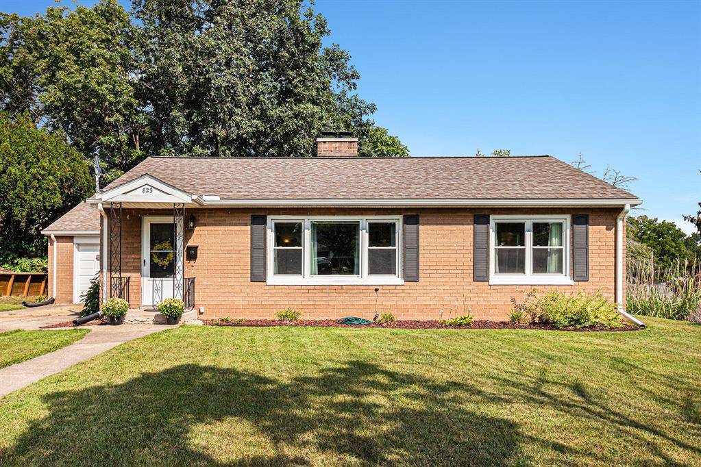 Jackson, MI 49202,823 Loomis St Street