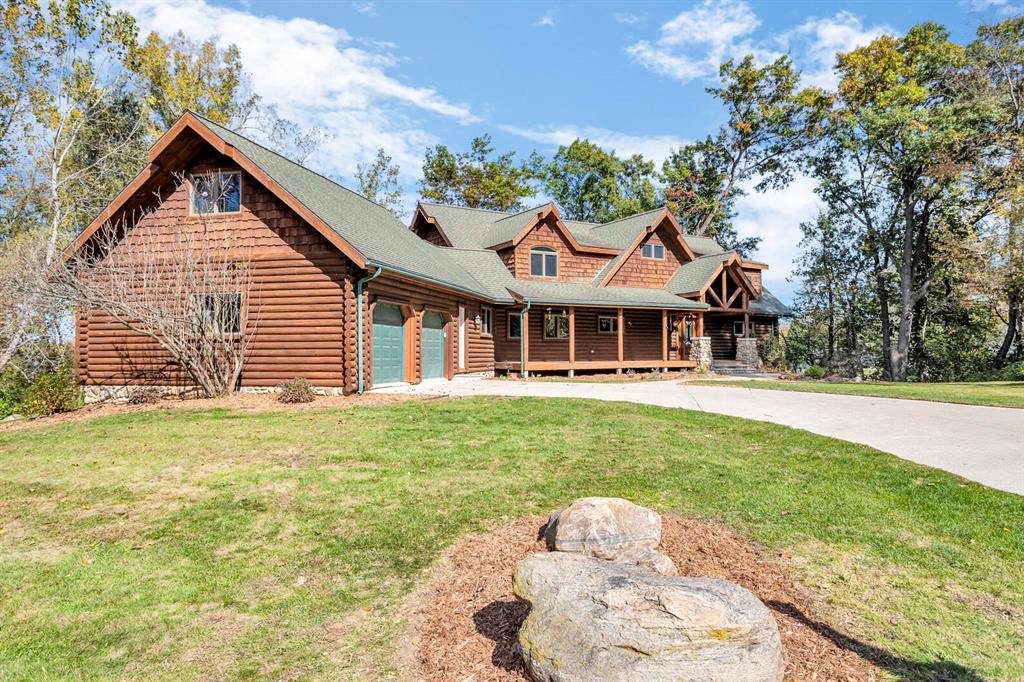 Somerset Twp, MI 49249,10560 Plaza Court