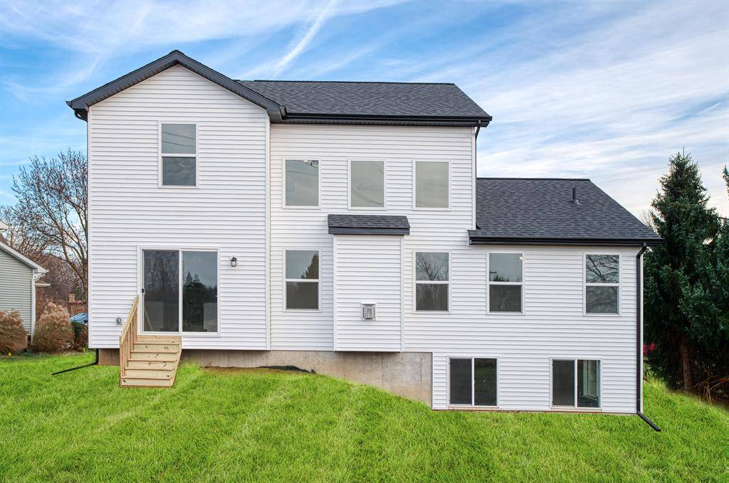 Leoni Twp, MI 49254,5124 Huggins Road