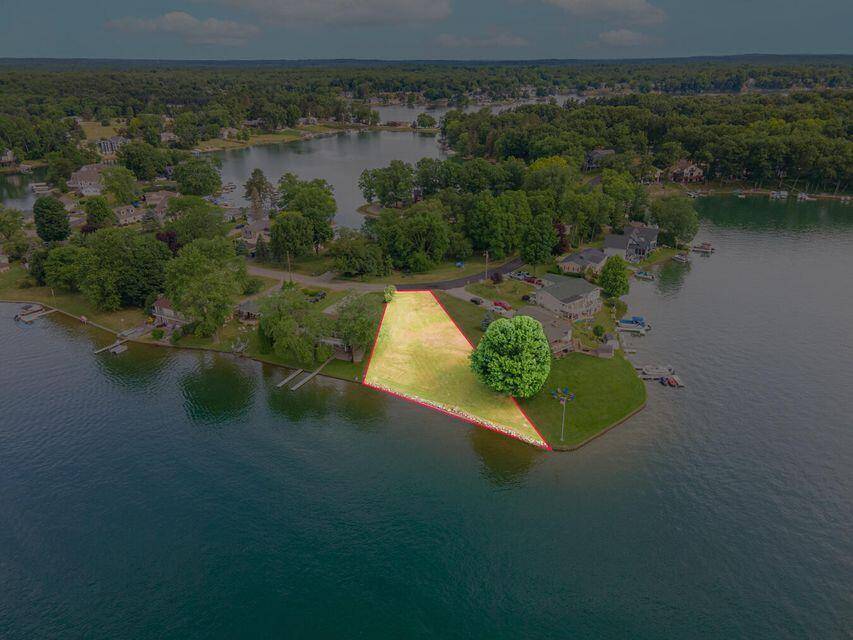 Somerset Twp, MI 49249,11139 Oakwood Drive