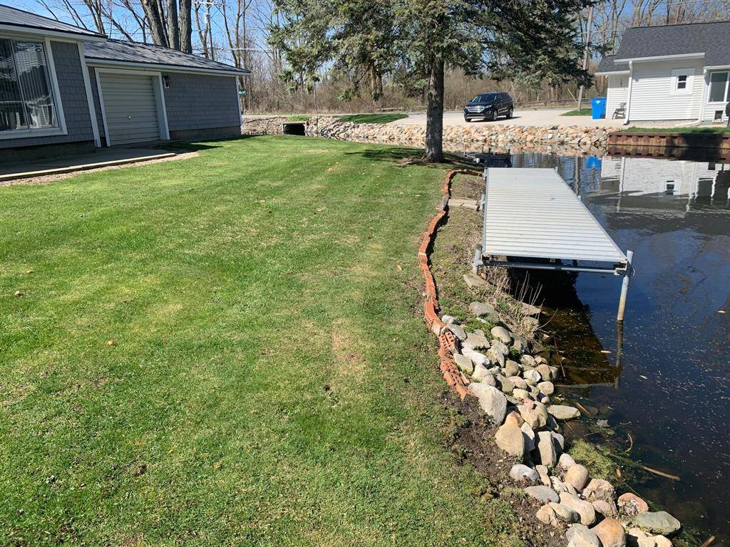Woodstock Twp, MI 49253,7004 Walnut Hill Road