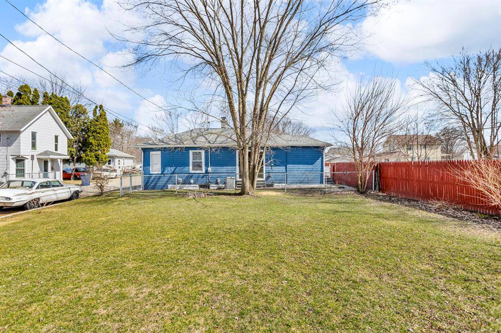 Jackson, MI 49202,113 Larson Street