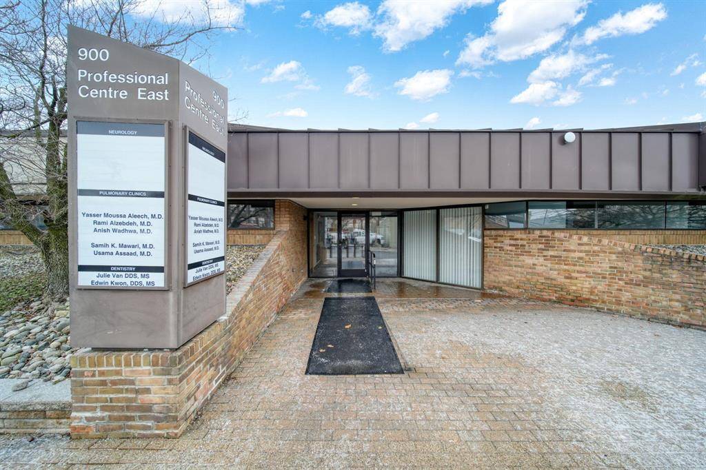 Jackson, MI 49201,900 E Michigan Avenue Suite 104
