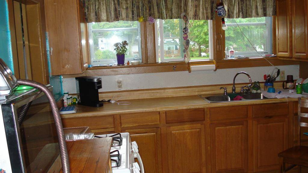 Albion, MI 49224,711 N Eaton Street