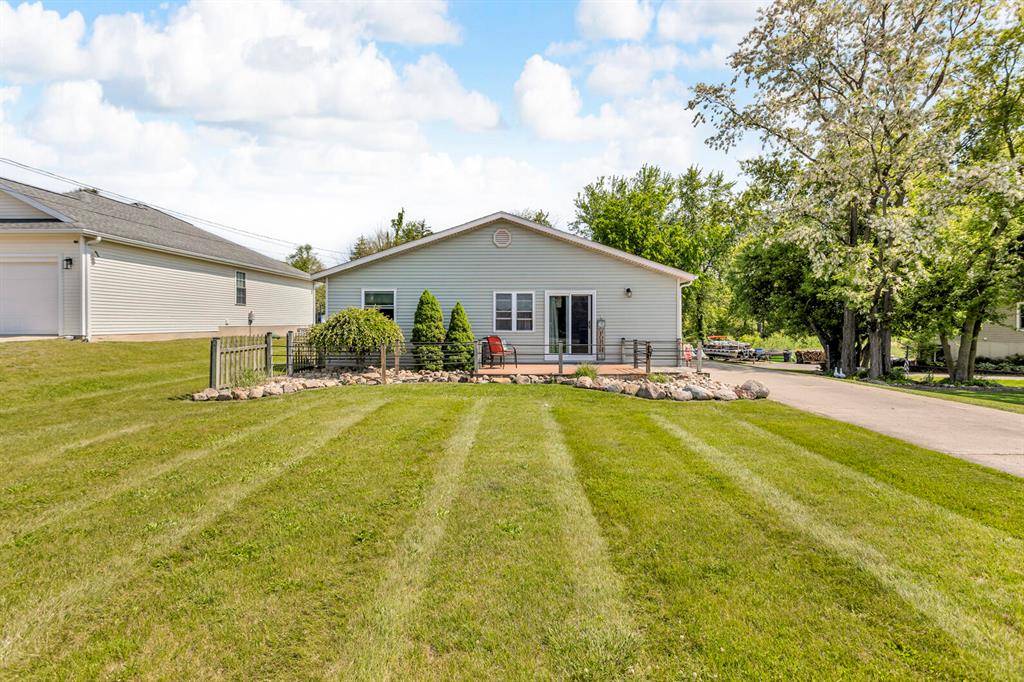 Columbia Twp, MI 49230,220 Nottingham Drive