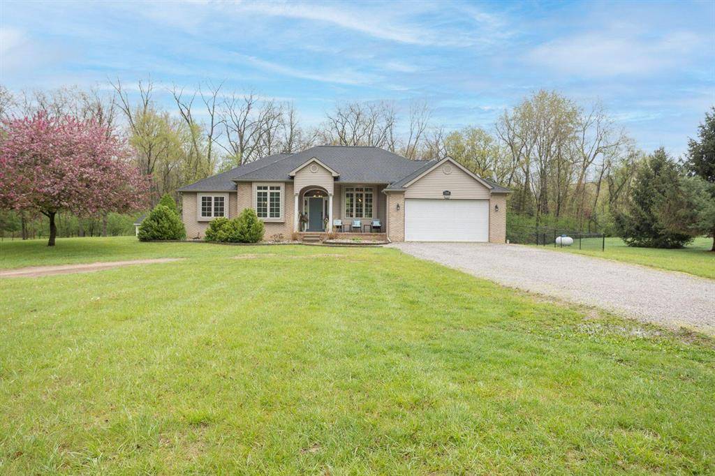 Waterloo Twp, MI 49240,7595 Mt Hope Road