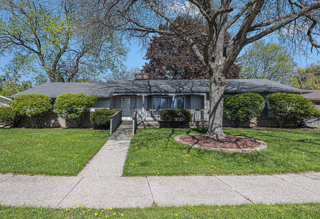 Lansing, MI 48911,2015 Pamela Place