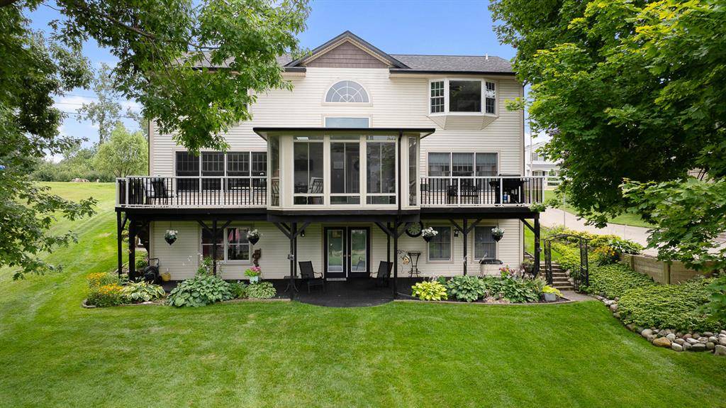 Somerset Twp, MI 49233,10740 Emerald Drive