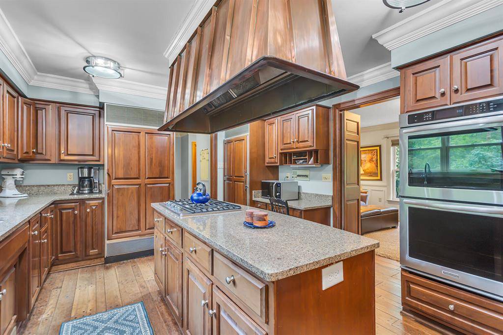 Summit Twp, MI 49201,5340 Squires Manor Road