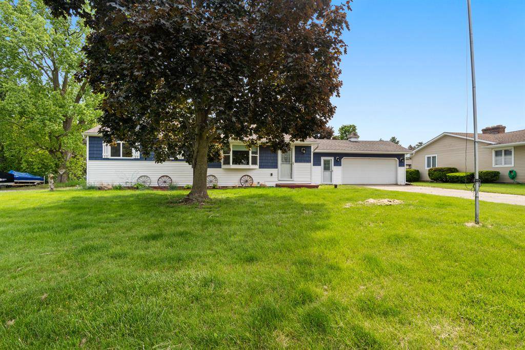 Leoni Twp, MI 49201,3401 Stella Drive