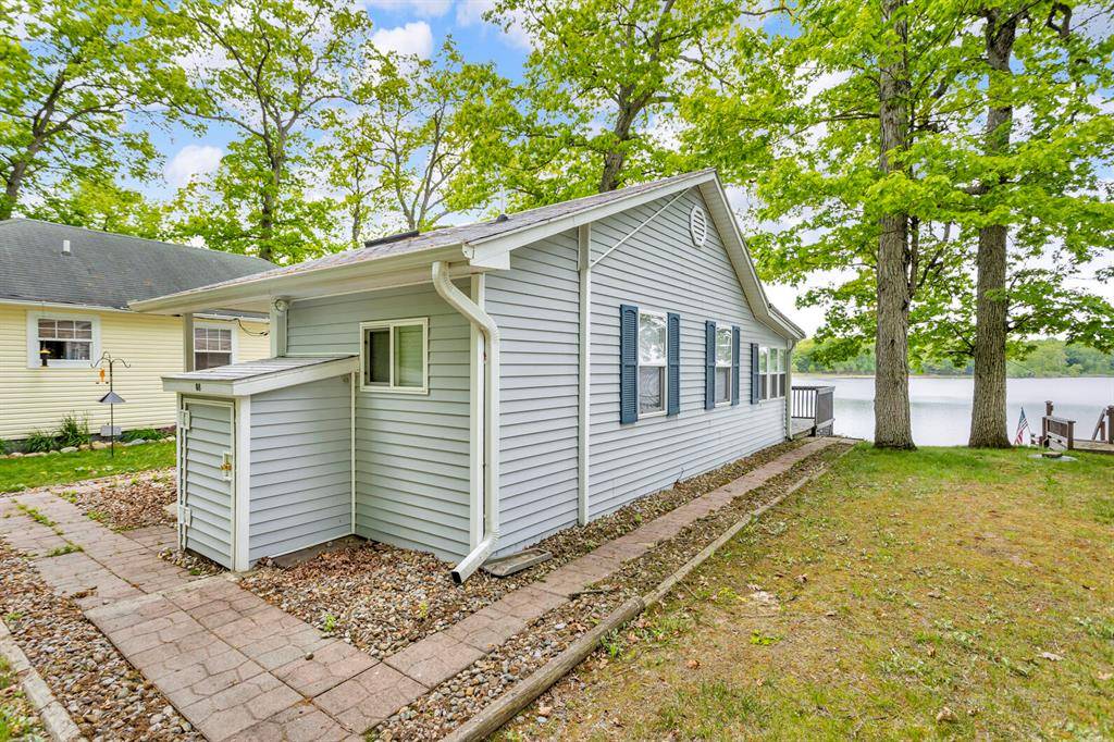 Waterloo Twp, MI 49259,5008 Schrah Drive