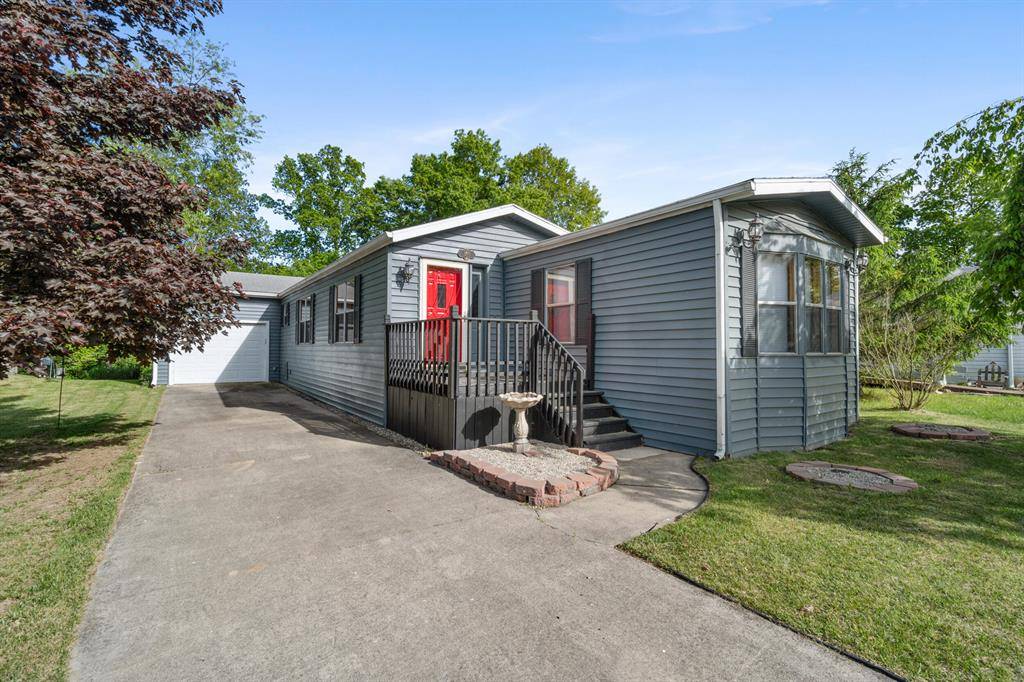 Somerset Twp, MI 49282,11251 Sheffield Drive