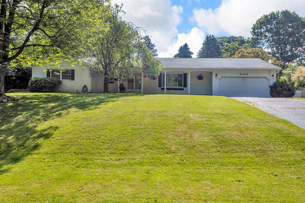 Summit Twp, MI 49201,5345 Squires Manor Road Road