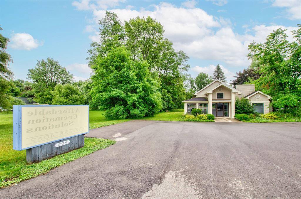 Spring Arbor Twp, MI 49283,229 E Main Street