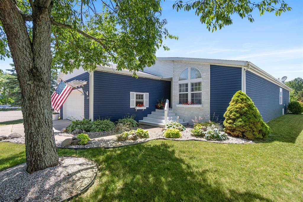 Somerset Twp, MI 49282,12240 Sheffield Drive