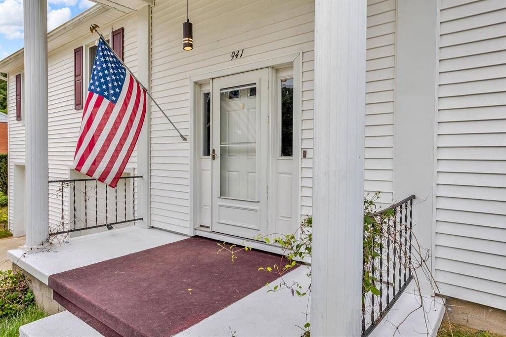 Summit Twp, MI 49203,941 Halstead Boulevard
