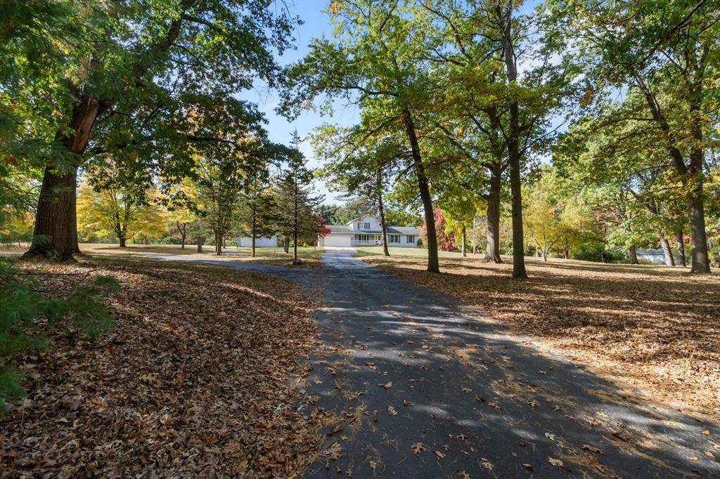 Summit Twp, MI 49201,5338 S Meridian Road