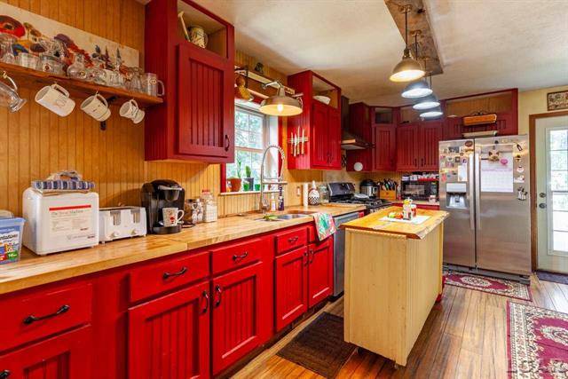 Woodstock Twp, MI 49230,15127 US 12