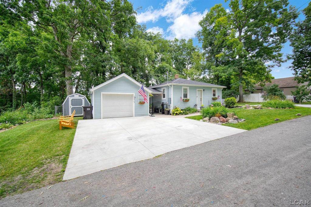 Woodstock Twp, MI 49253,5575 Robinwood Court