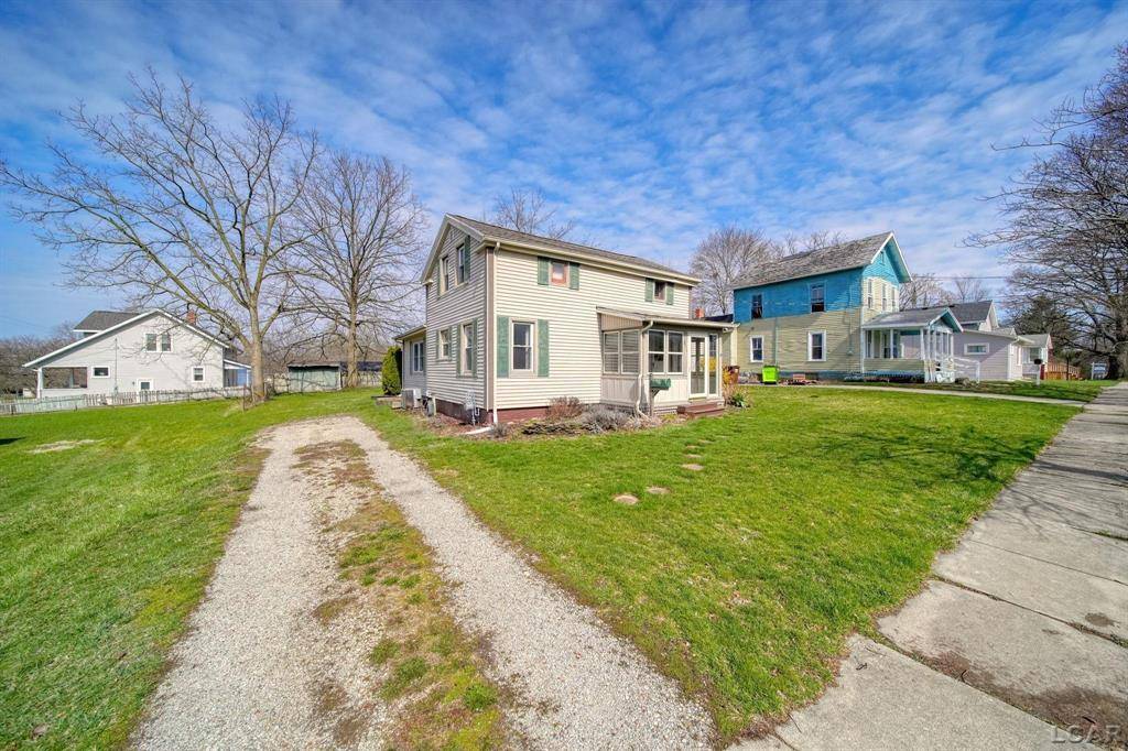 Adrian, MI 49221,811 Ormsby Street