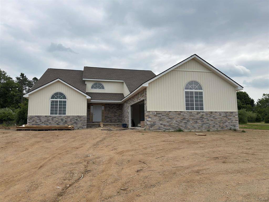 Norvell Twp, MI 49230,114 Bloomfield Boulevard
