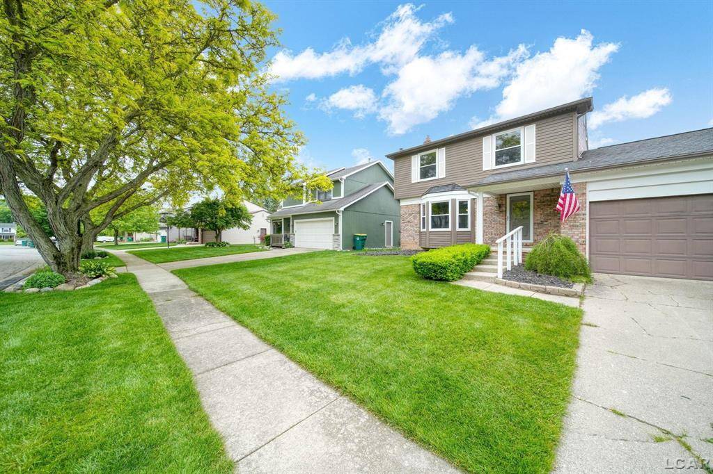 Ypsilanti Twp, MI 48197,5662 Caren Drive