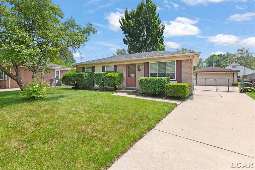 Van Buren Twp, MI 48111,41755 Mckinley Street