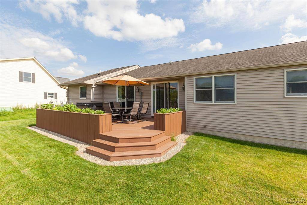 Adrian Twp, MI 49221,3564 Sapphire Drive