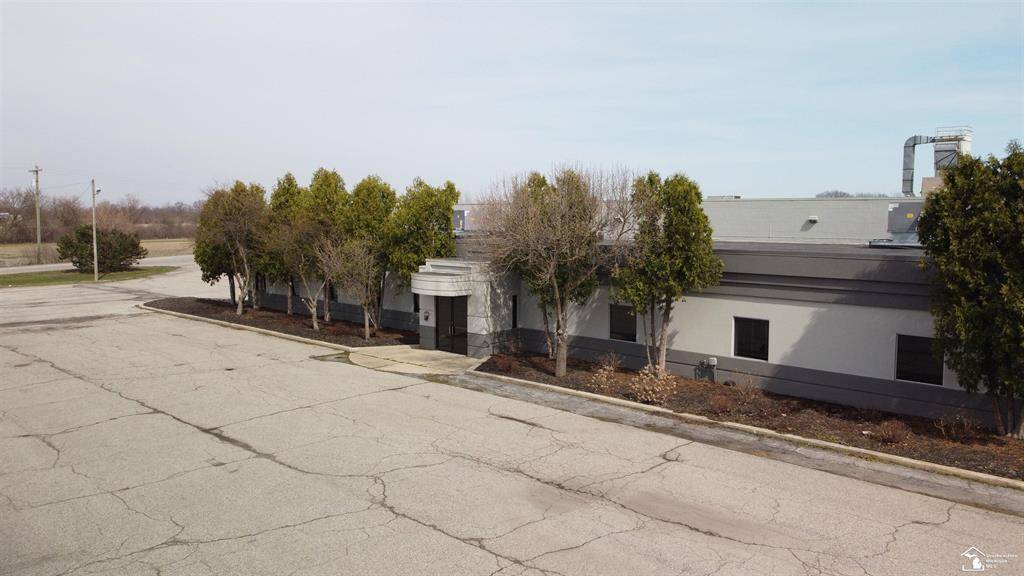 Newport, MI 48166,7986 N Telegraph Road A