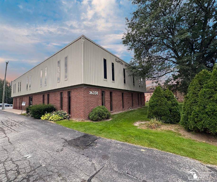 Clinton Twp, MI 48035,36380 Garfield Road Suite 3 & 5