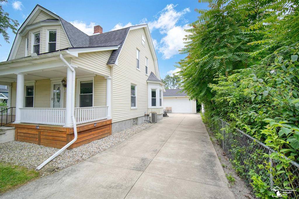 Summerfield Twp, MI 49270,42 E Elm Street