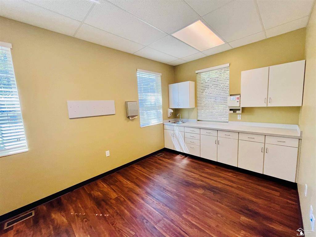 Frenchtown Twp, MI 48162,1086 N Monroe Street